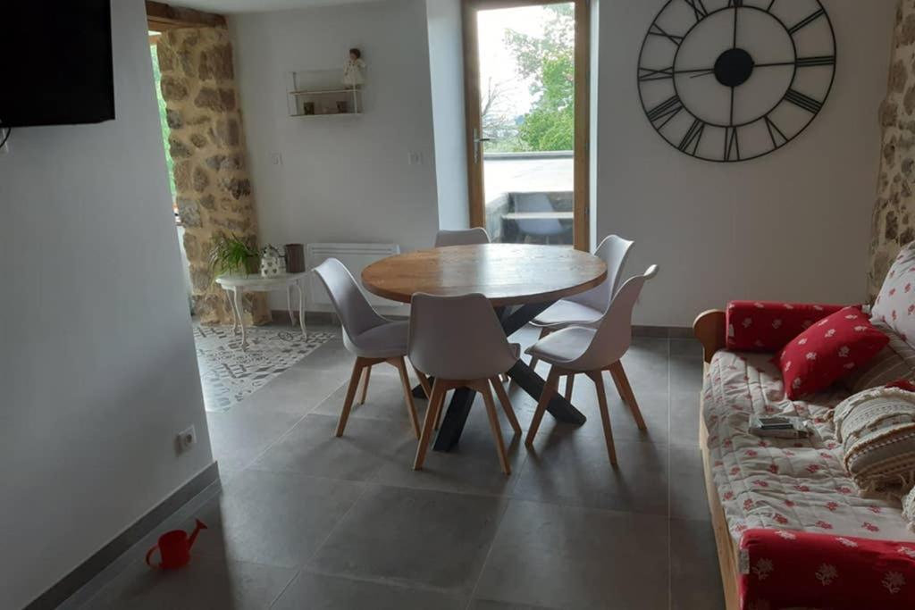 Gite Le Pilat Vernoux-en-Vivarais Exterior foto